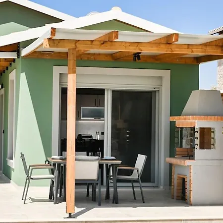 Villa Small Halipoma Laertes Into Town Close Lefkada City